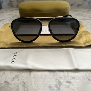 Gucci Aviator Sunglassed